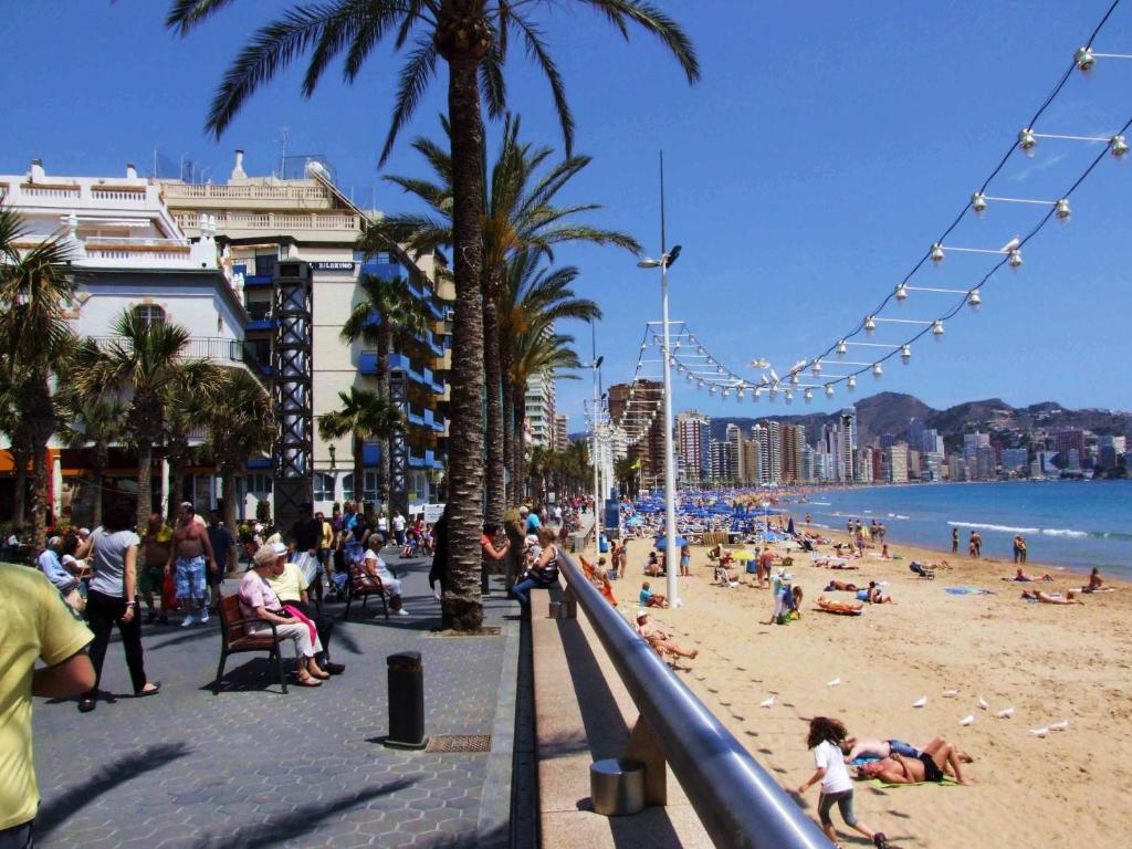 Hotel Iris Benidorm Exteriér fotografie